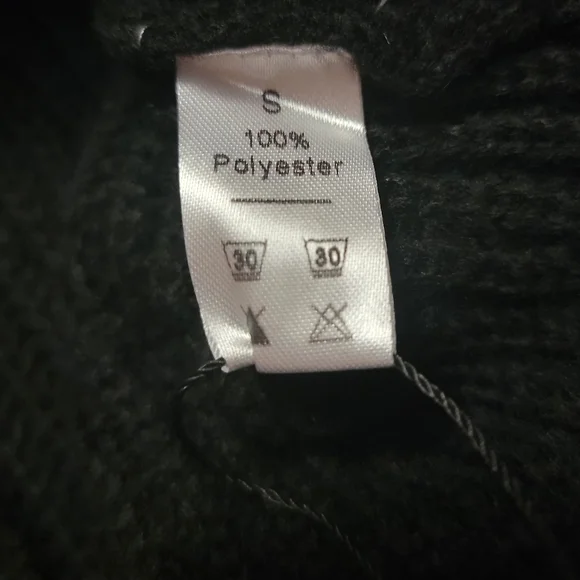 BWQ Pullover Oversized Sweater Size Small NWT - Picture 8 of 8